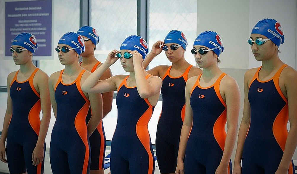 HLV nhảy cầu 'tình nguyện' tại Bryant: Khi NCAA biến đam mê thành lao động không công HLV nhảy cầu 'tình nguyện' tại Bryant: Khi NCAA biến đam mê thành lao động không công