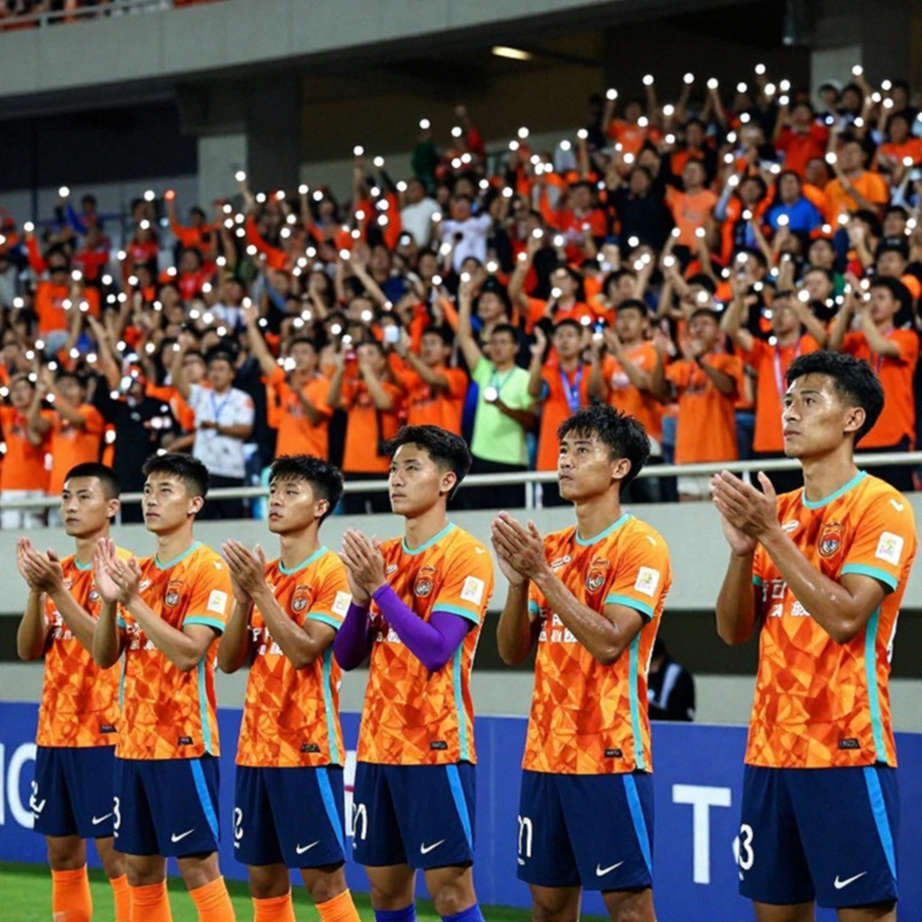 Hợp đồng hết hạn 2027: Serie A và cạm bẫy 'miễn phí' mang tên điều khoản gia hạn