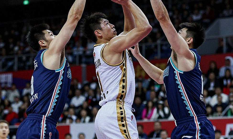 Tarık Biberovic đến Dallas Mavericks: ba ô trống trong bảng tính